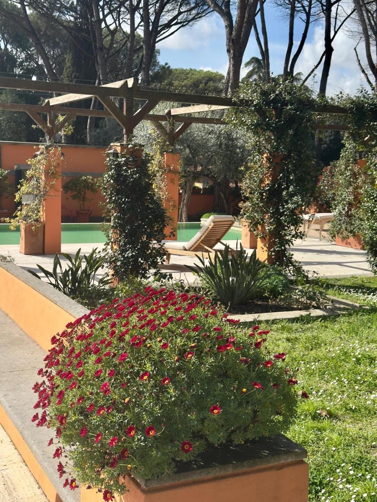 Hero'S Garden Relais Rome Exterior photo